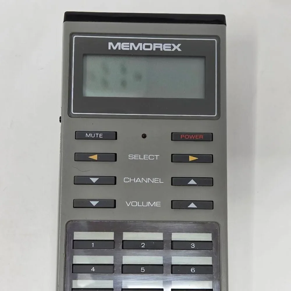 VINTAGE MEMOREX CP6 UNIVERSAL REMOTE CONTROL GRAY RETRO